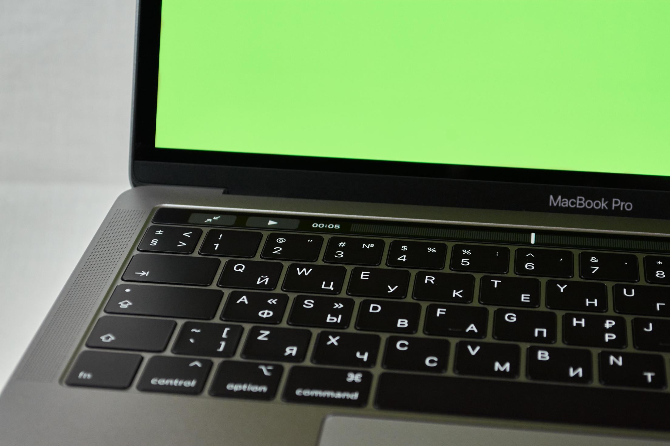 كيفية استخدام MacBook Air كشاشة لـ Xbox: دليل شامل
