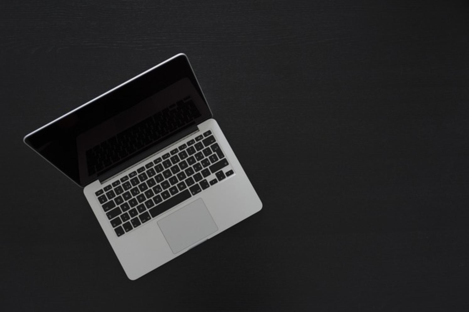استكشاف أخطاء MacBook Pro OS 14.5 وإصلاحها: لماذا لا يمكنه التعرف على القرص الصلب الخارجي الخاص بك