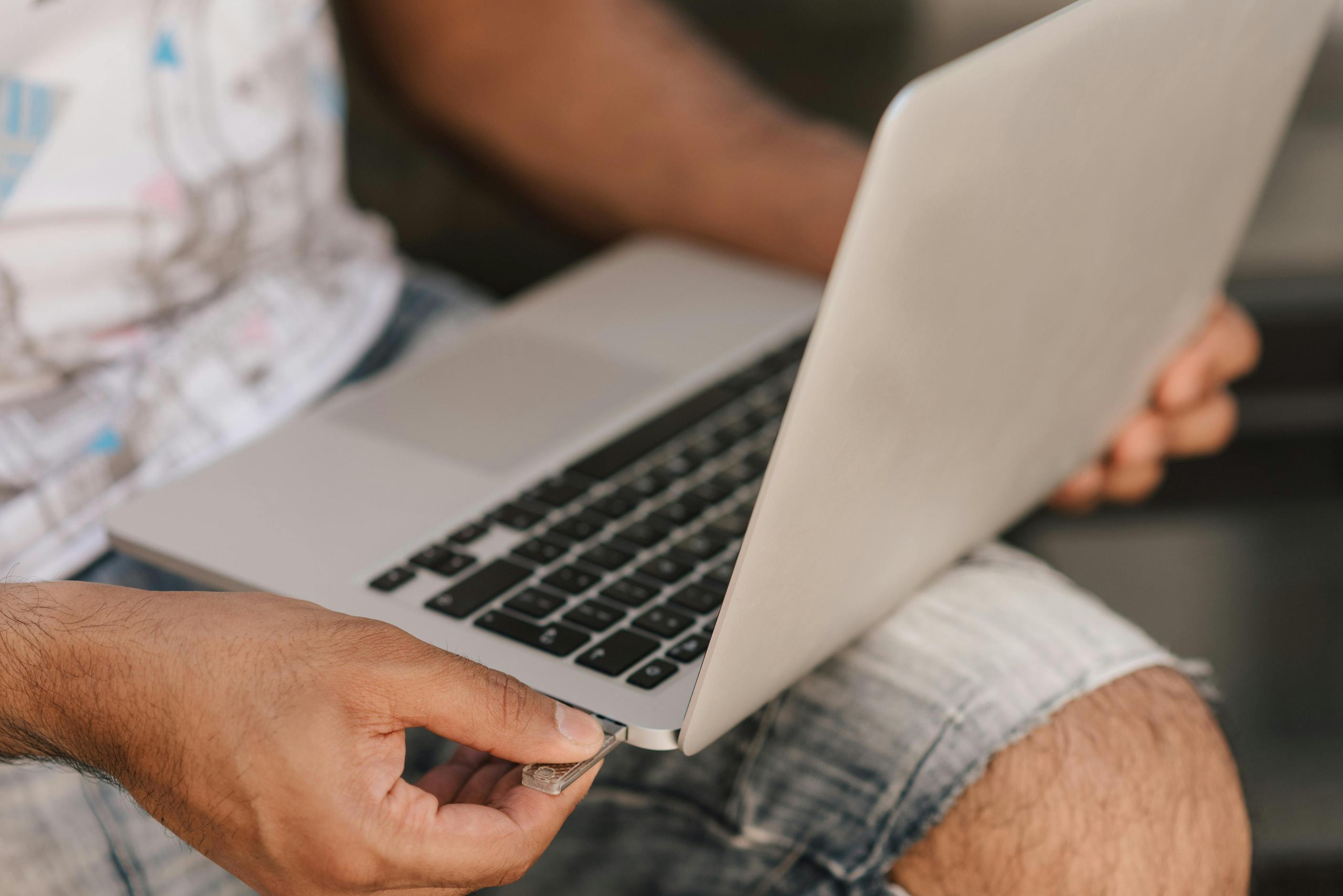 Comprender la tecla Insert en el teclado: funciones, consejos y más